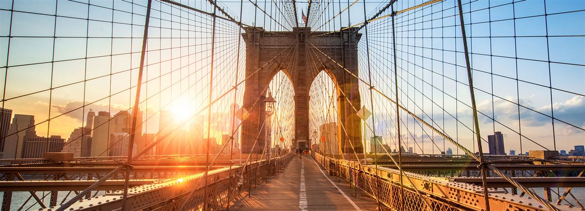 Brooklyn bridge in sunset