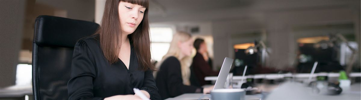 woman in office landscape